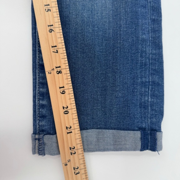 NYDJ Jeans Women 6 Blue Cropped Stretch Mid Rise Capri Cuff Denim Medium Wash - Picture 9 of 10